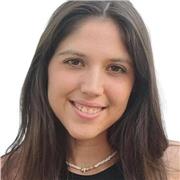 Estudiante de ultimo año de estudios franceses con mas de 5 años de experiencia como profesora particular y en academia de estudio